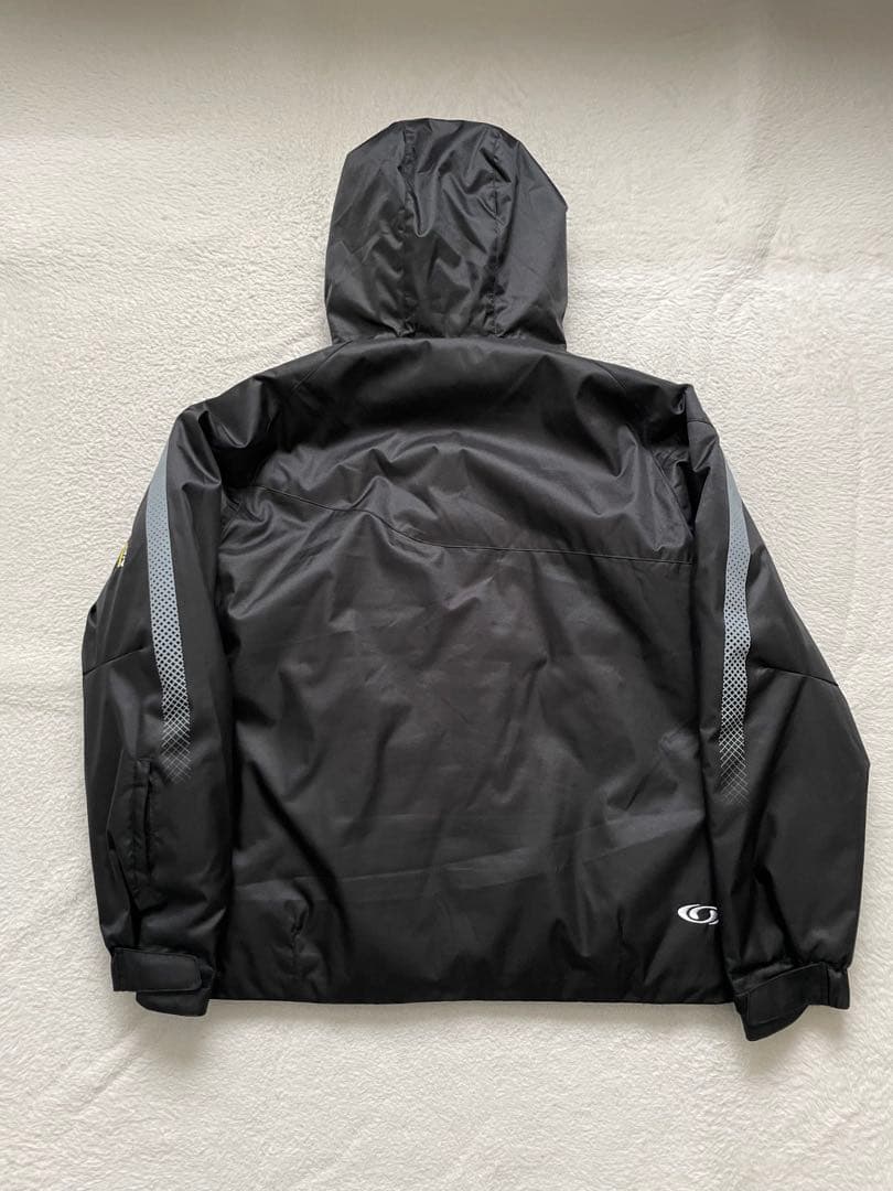 サロモン　SALOMON 中綿ジャケット　Lサイズ