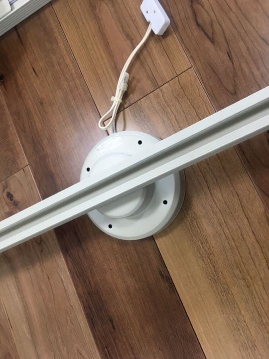 値下げ開始！ダクトレール　天井照明用