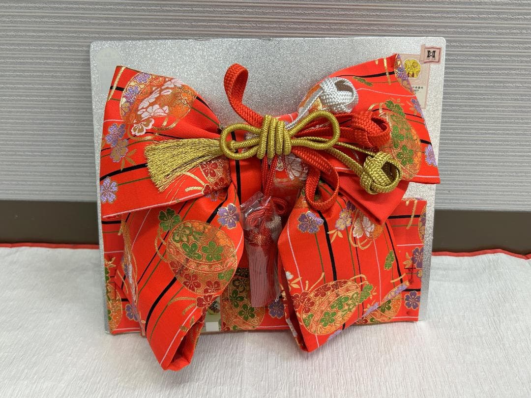 七五三セット　祝帯ペアセット　赤　中サイズ　草履18cm　箱入り　新古品