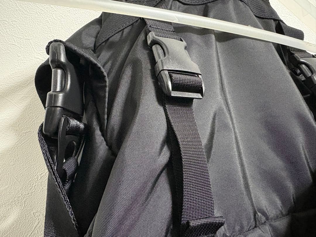 BRIEFING × New Balance AT MESSENGER BAG