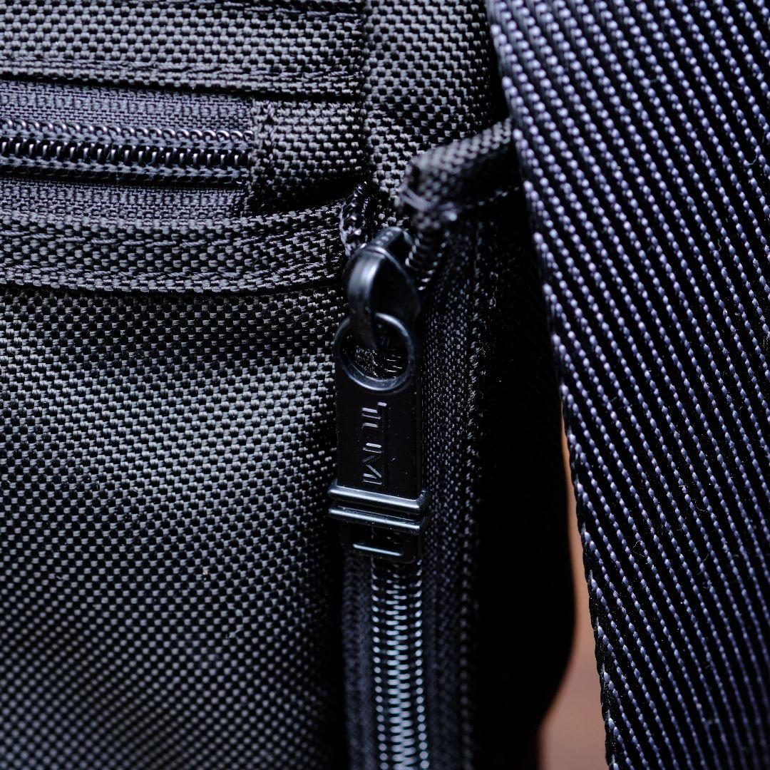 【中古】TUMI ALPHA BRAVO Fallon メッセンジャー