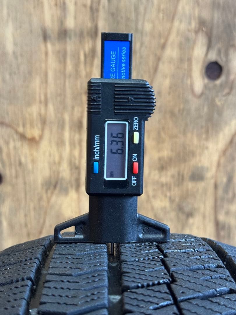 タイヤ・ホイール (483)185/60R15 BRIDGESTONE BLIZZAK VRX2