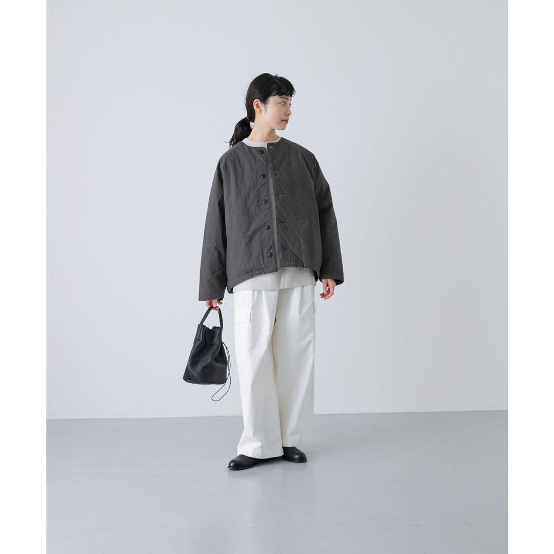 かぐれ　Quilted short coat チャコール