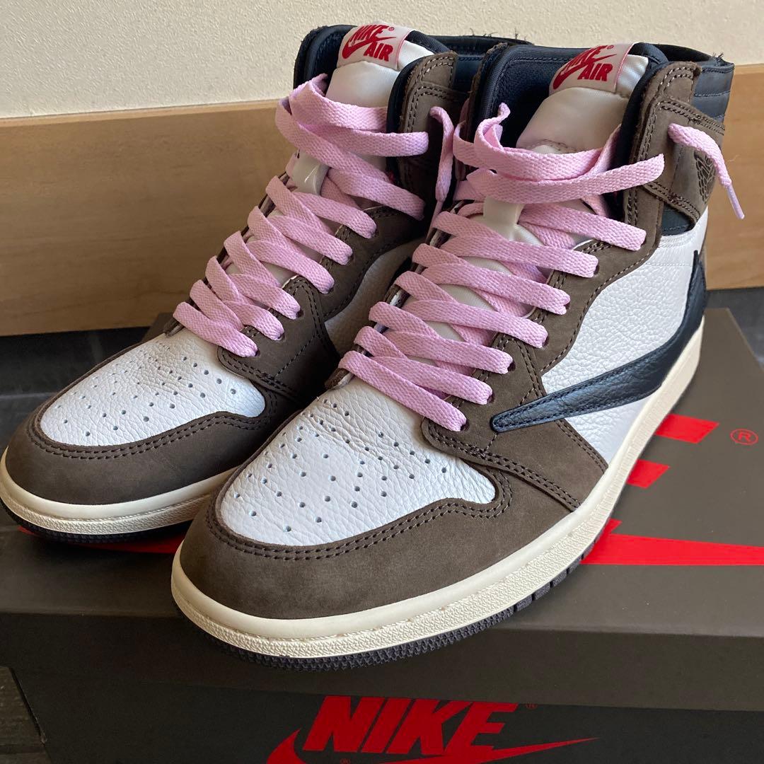 靴 NIKE Air Jordan 1 Travis Scott