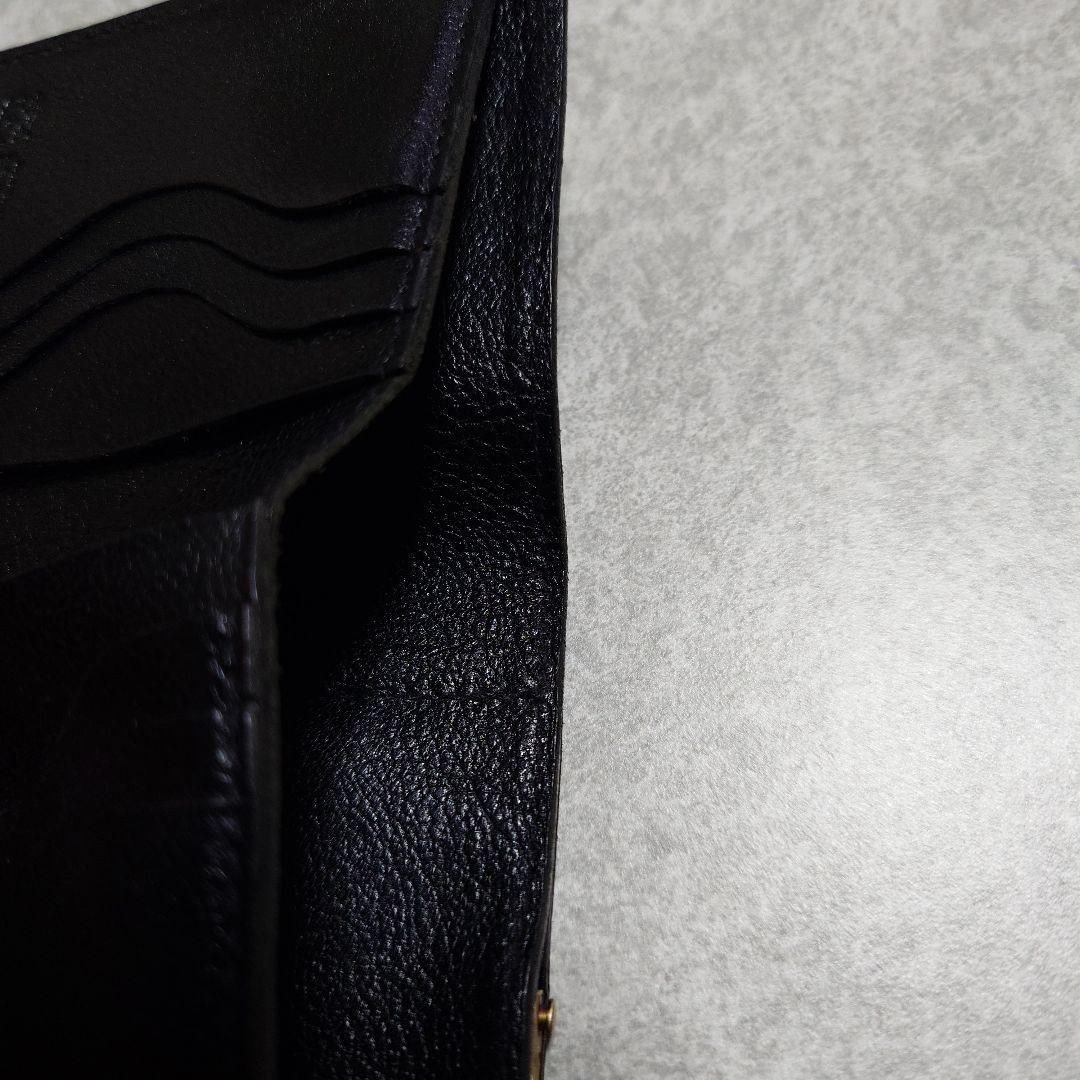 イルビゾンテ　がま口　二つ折り財布　ブラック