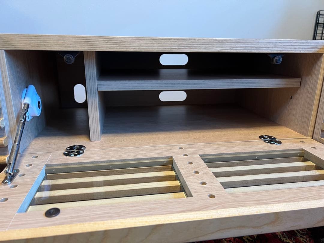 【ゴジラ様】アゼル テレビボード 180 ナチュラル