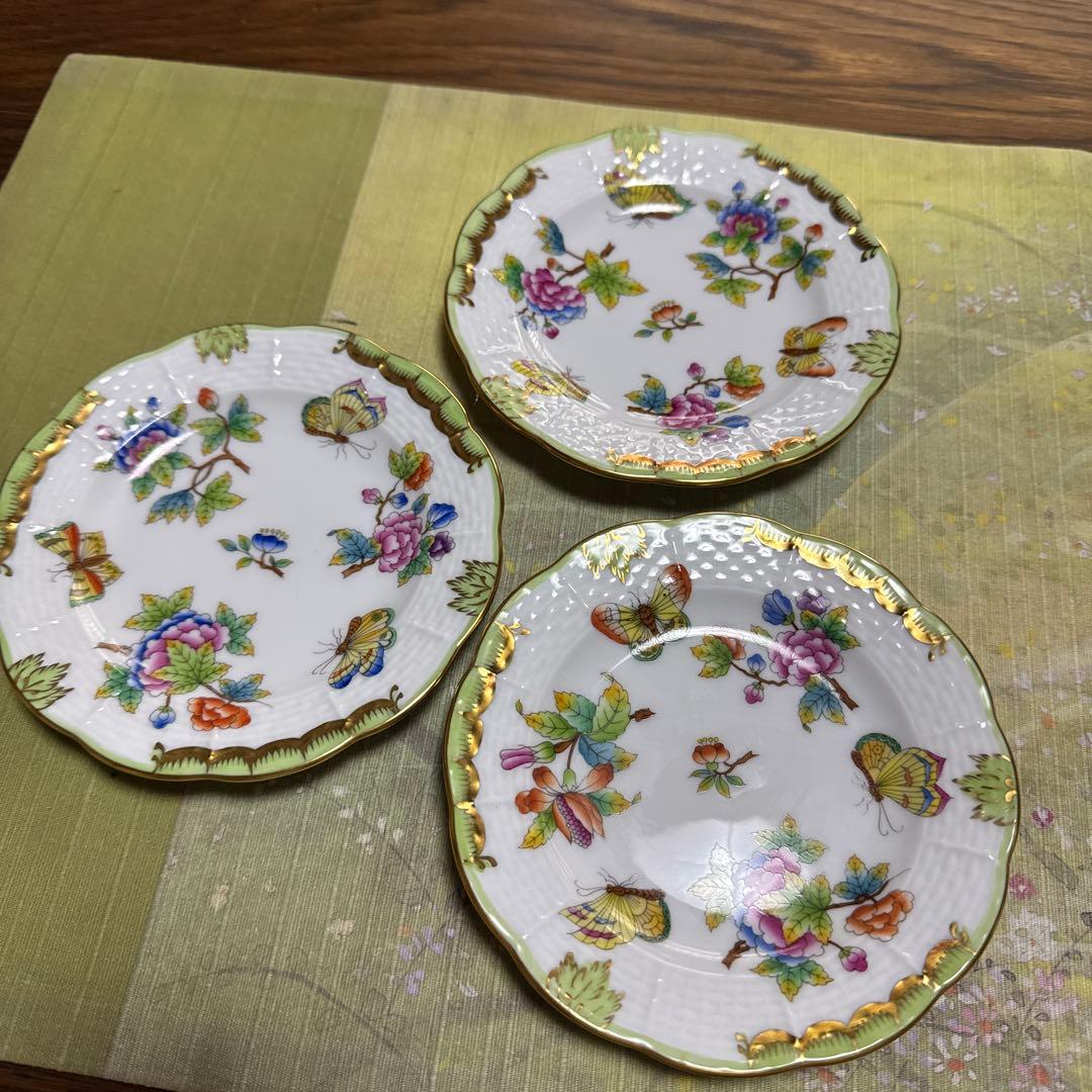 ヘレンド　ヴィクトリアブーケ　ラウンドプレート　小皿3枚セット