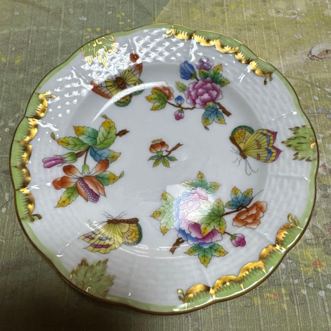 ヘレンド　ヴィクトリアブーケ　ラウンドプレート　小皿3枚セット