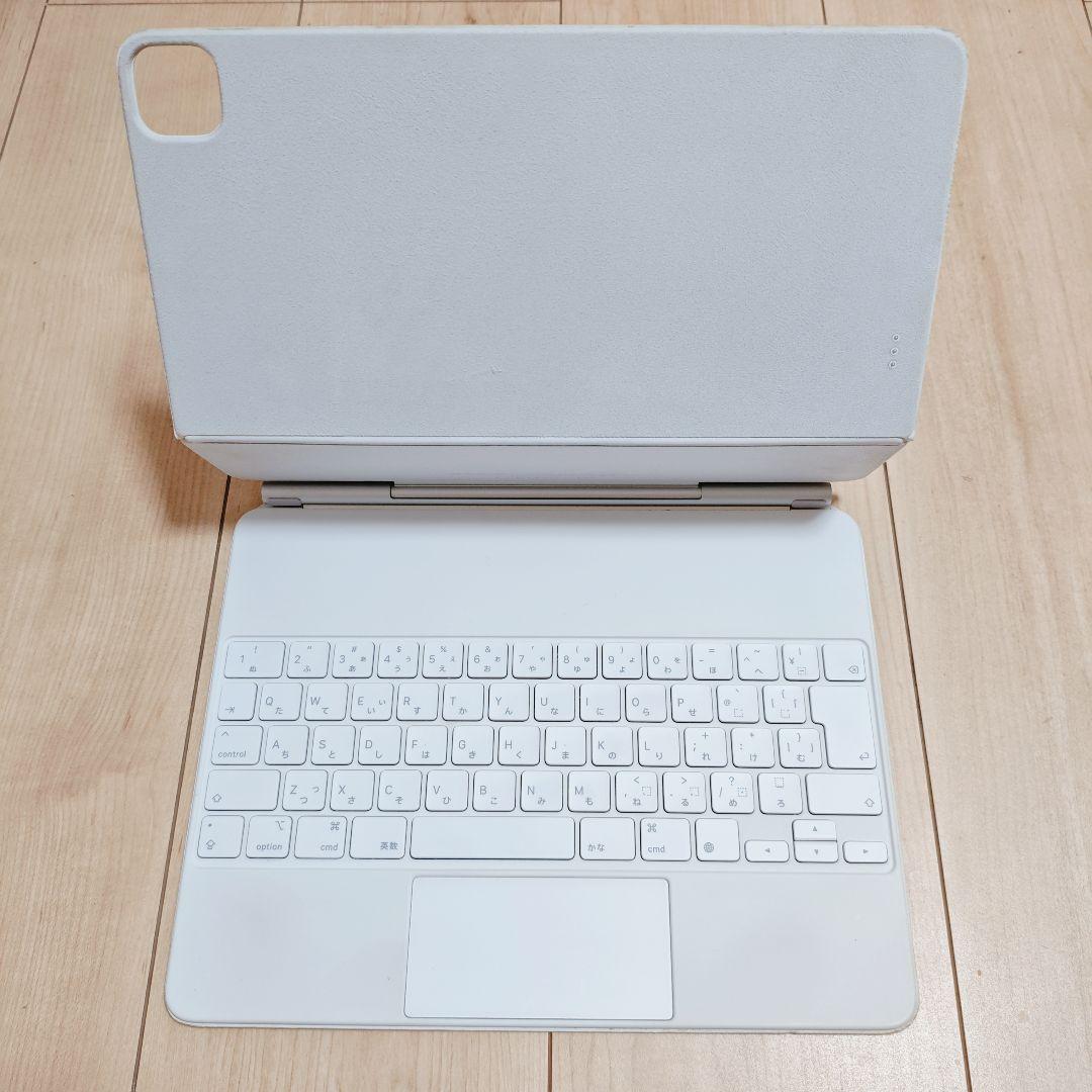 Apple magic keyboard 12.9 インチ　純正