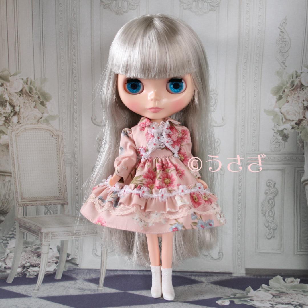 【専用】22㎝ドール用 ロリータドレスセット イヤリング【1091,1092】