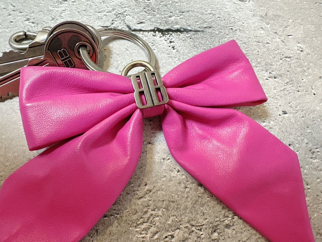 BALENCIAGA バレンシアガ リボンチャーム キーリング ピンク