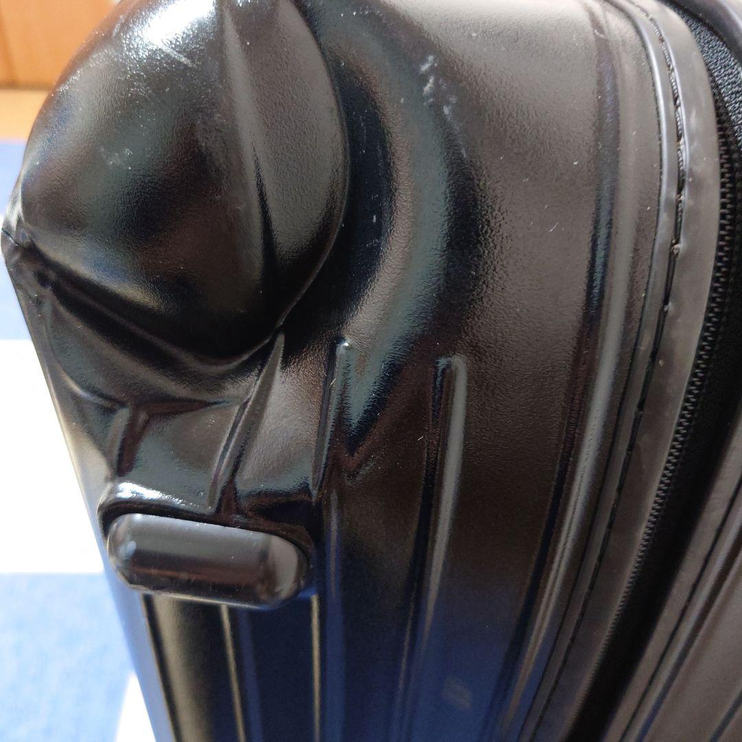 リモワ　RIMOWA スーツケース　サルサ　4輪　黒　　Ｌサイズ　(凹み有り)