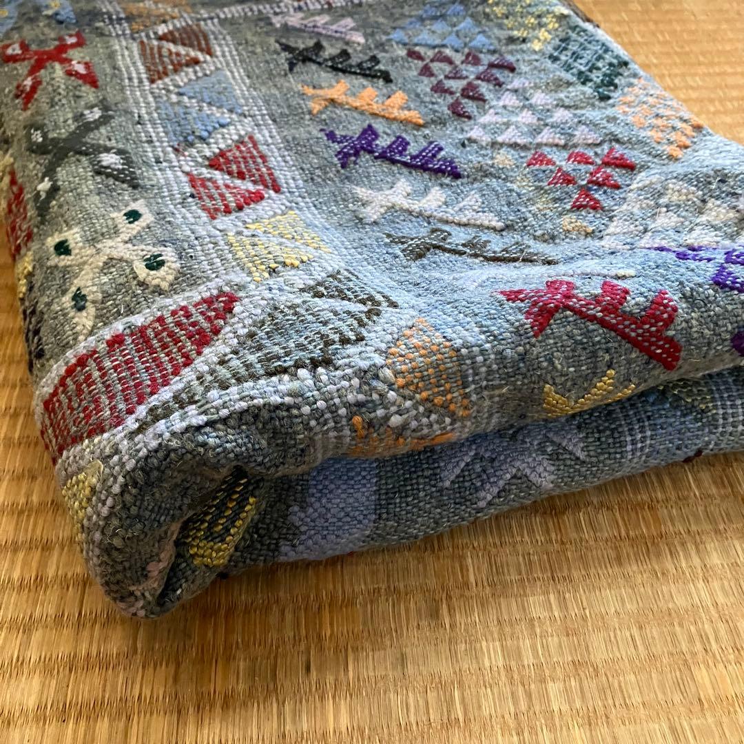 幾何学模様 手織り　ラグ　インディゴ　ヴィンテージ　キリム　デニム