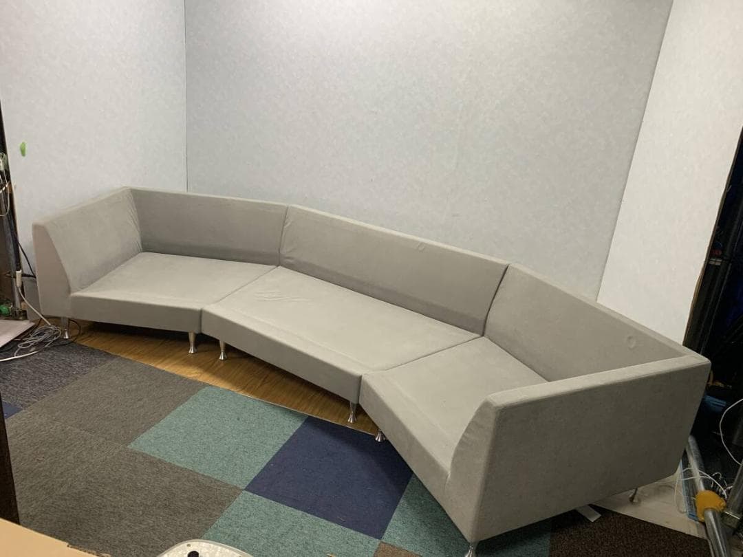 K★★127　AREA TOKYO sofa ソファ VANITY-SS 扇型