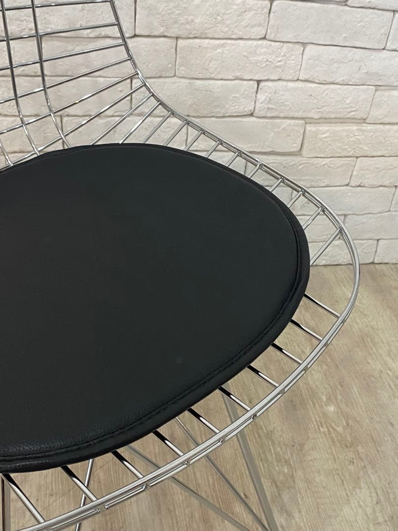 【東京都内23区配送無料】ハーマンミラー　イームズ　ワイヤーチェア 椅子　黒