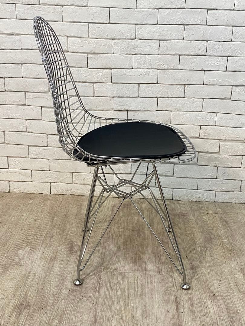 【東京都内23区配送無料】ハーマンミラー　イームズ　ワイヤーチェア 椅子　黒