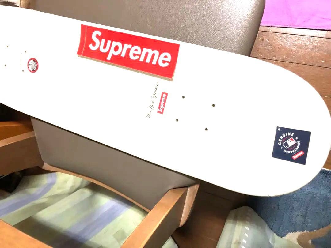 Supreme スケートボードデッキ ホワイト