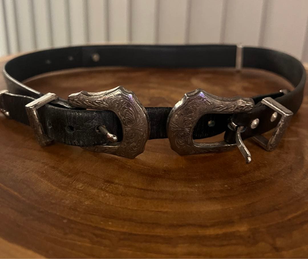 TOGA PULLA トーガプルラ ダブルバックル　ベルト