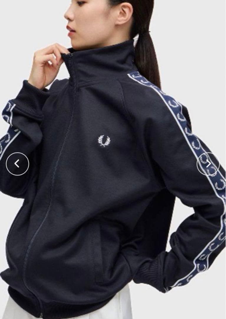 Fred Perry ネイビー　トラックジャケット　ウィメンズ