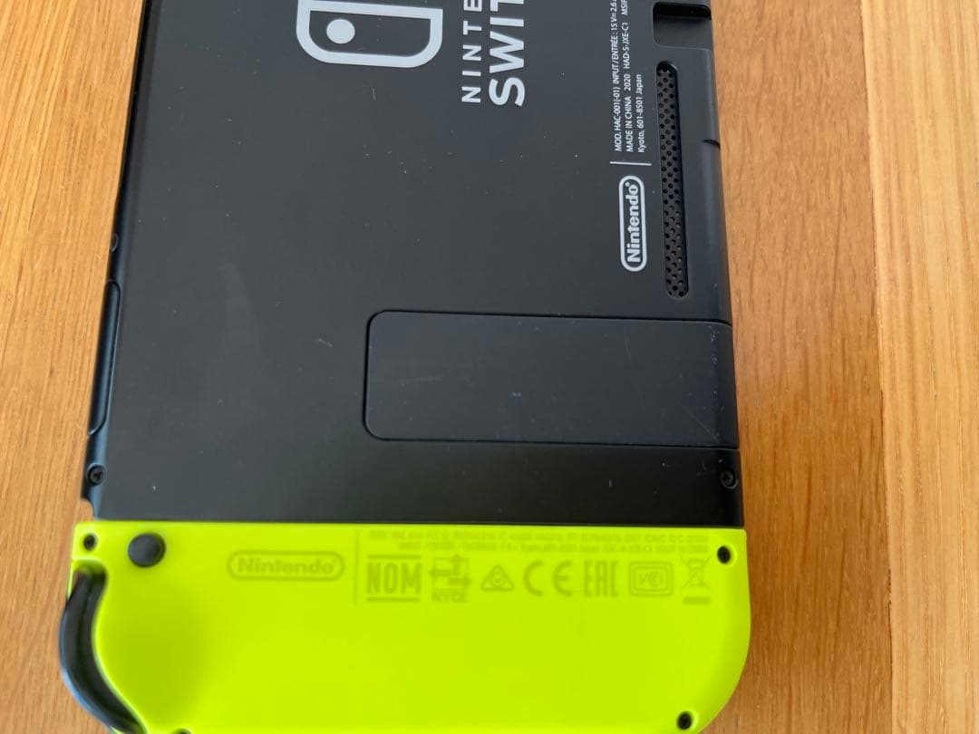 Nintendo Switch 本体 スプラトゥーン2、ジョイコン・S D付