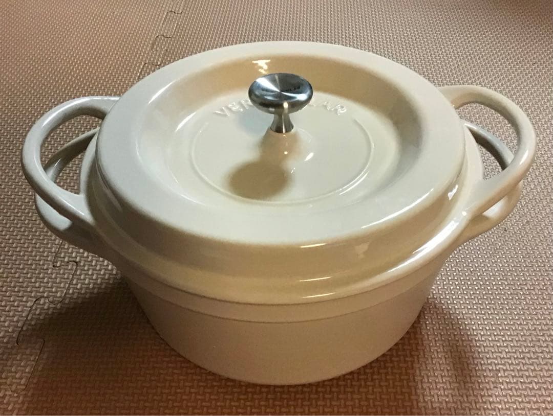 VERMICULAR オーブンポットラウンド♯18+専用鍋敷マグネットリベット