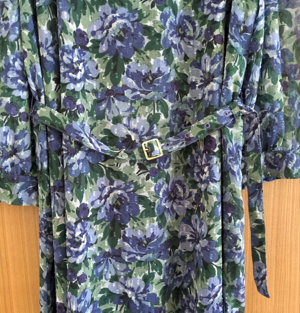 美品 ローラアシュレイ 花柄 ワンピース ケラウェイ柄 青 ブルー 匿名