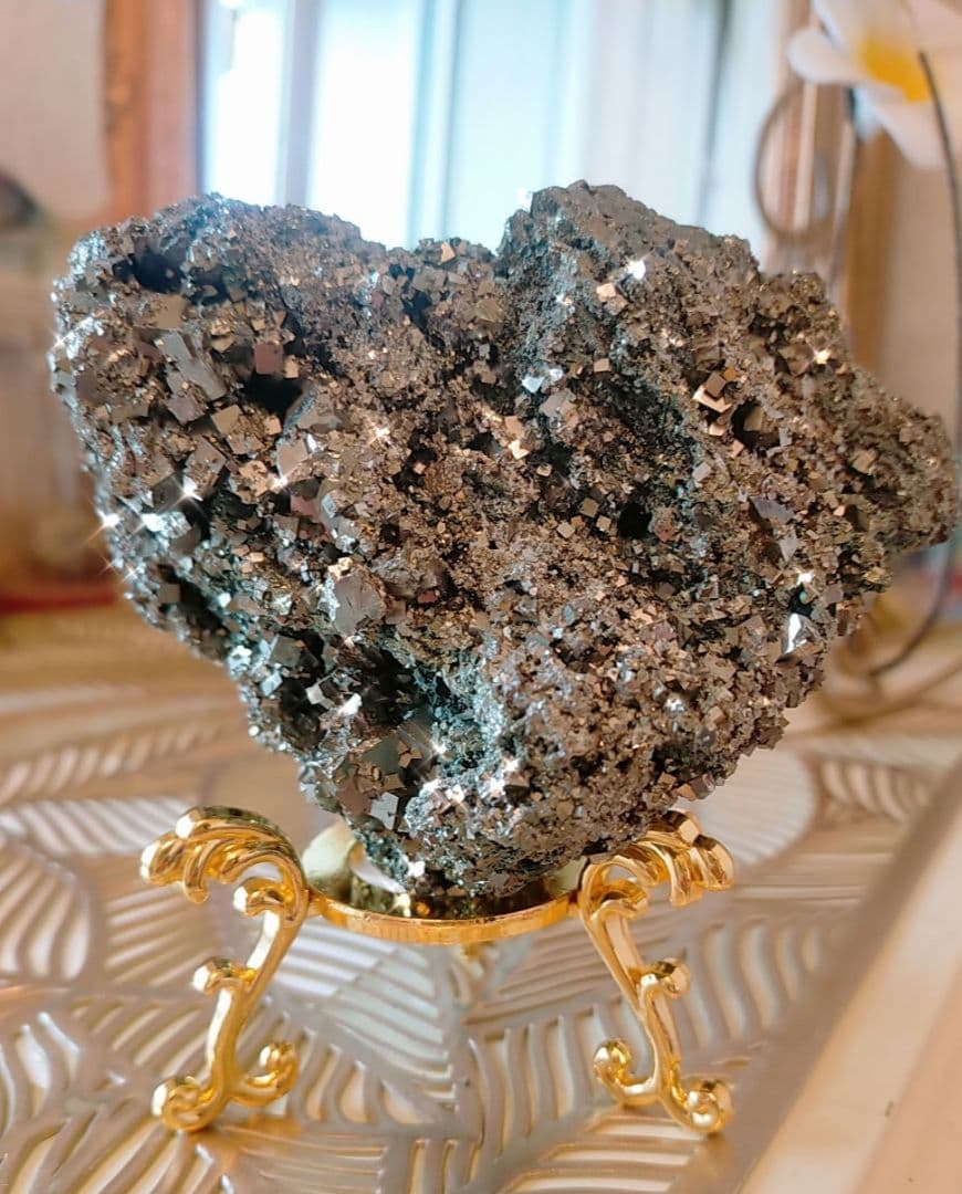 鑑定済み　希少　パイライト　原石　ハート型　金運アップ　邪気払い　パワーストーン