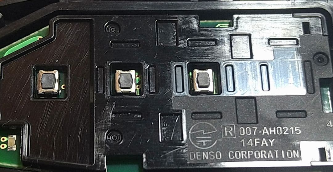 初期化済トヨタ純正スマートキー150系ラウンドクルーザープラド新品電池付き②