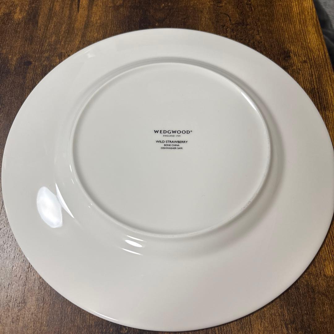  27センチプレート4枚セット　大変お得です！