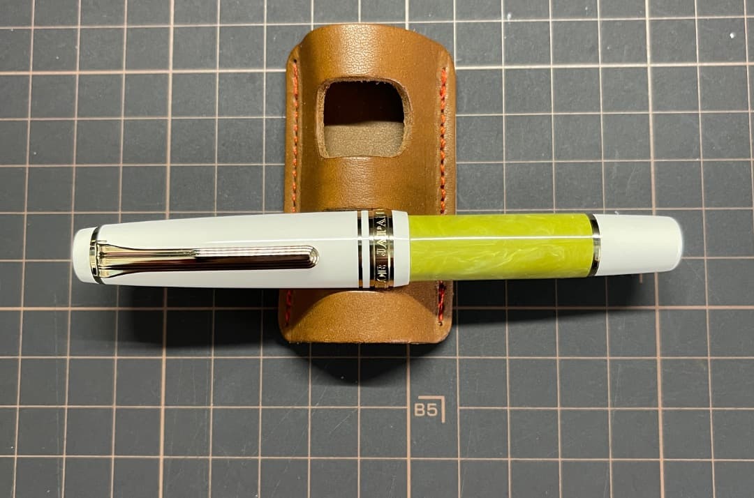 セーラー万年筆　ランコントル　ピスタッシュ　MF（中細）