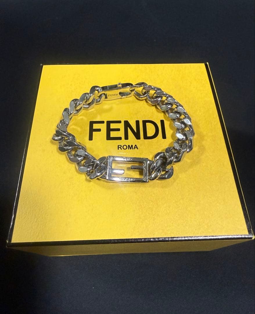 【美品】フェンディ　チェーン　ブレスレット　喜平　FF シルバー　ロゴ刻印