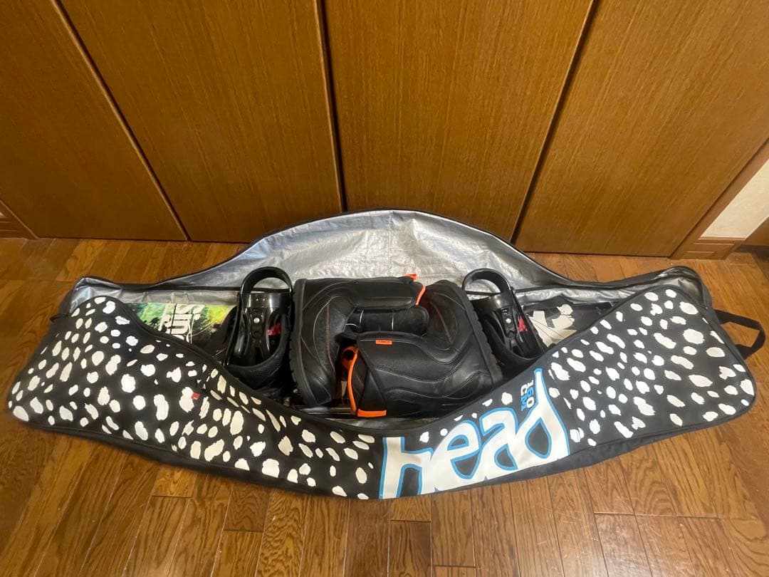 【値下げ中】スノーボードセット　ボード　ブーツ　バッグ　27.0