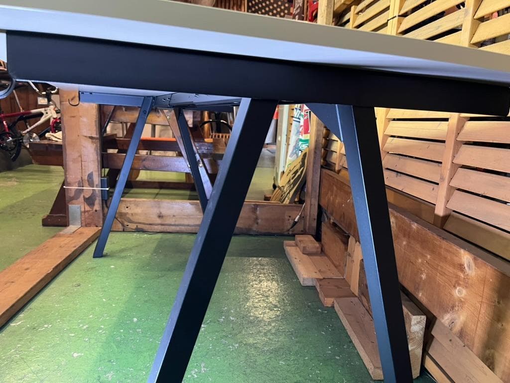 頑丈なデスク TROTTEN トロッテン デスク ホワイト 160x80 cm