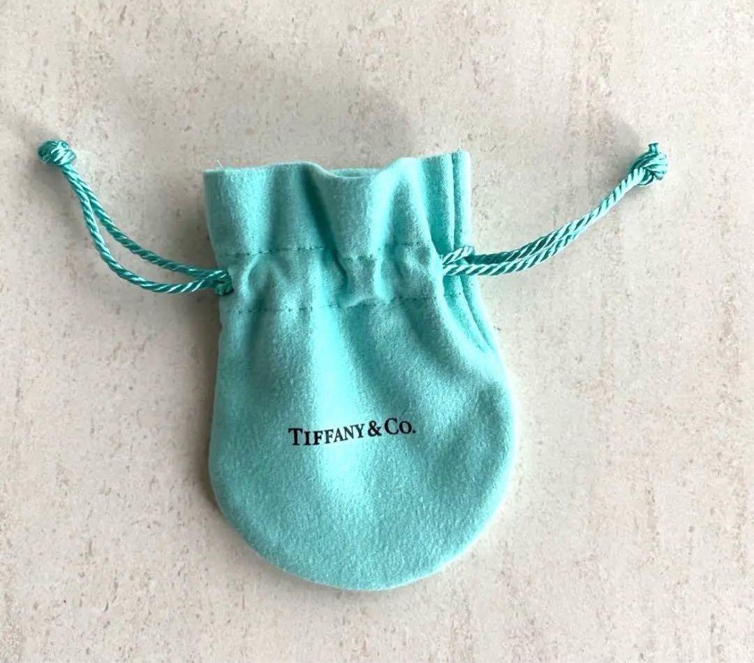 ティファニー ソリティア ダイヤモンド スタッド ピアス プラチナ 2回使用