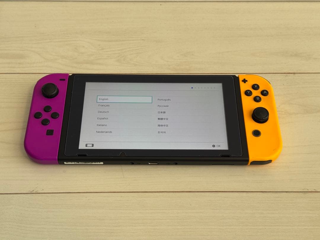 Nintendo Switch 本体+ジョイコン4本セット