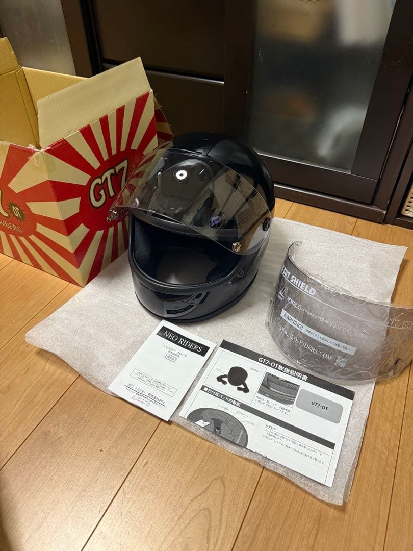 GT7 族ヘル　フルフェイス　ヘルメット XL ブラック