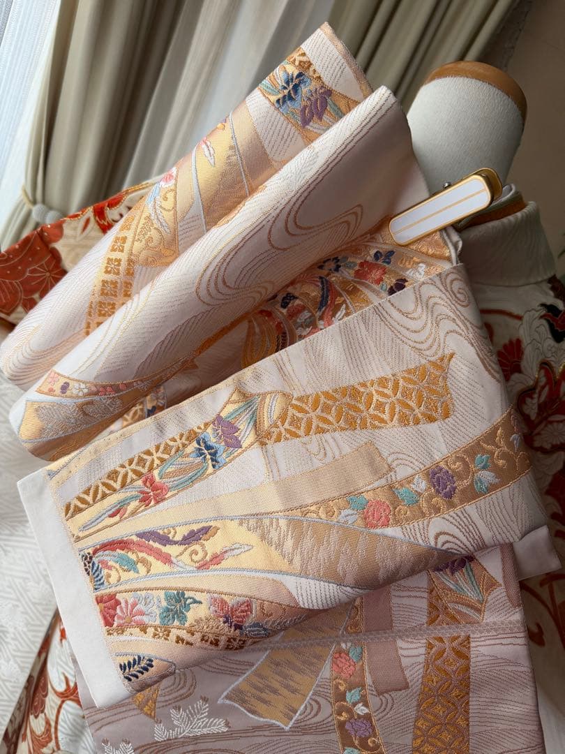 振袖フルセット アイボリーホワイト×オレンジ×ゴールド 金駒刺繍