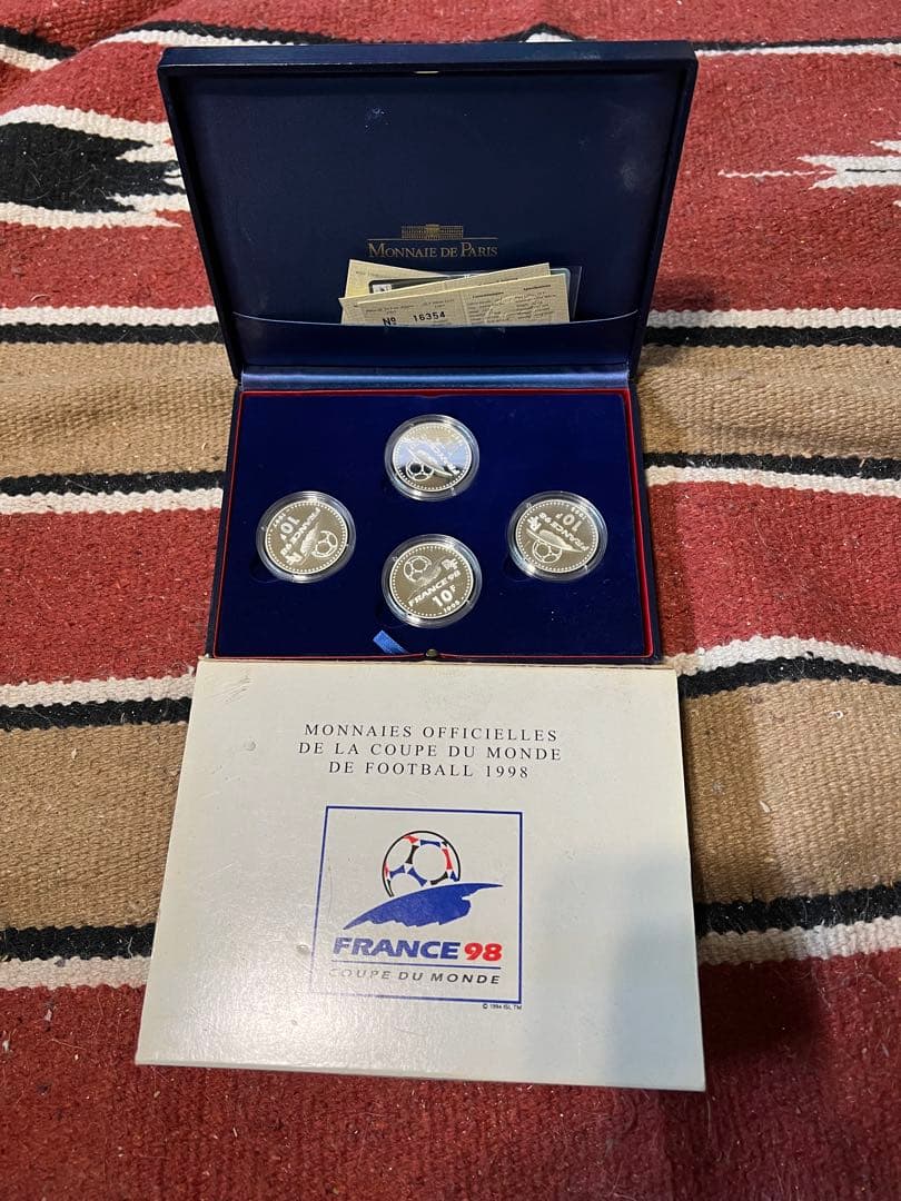 1998年ワールドカップフランス大会 公式記念 銀貨4種セット