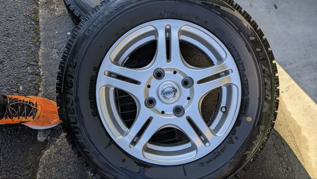 14インチ スタッドレスタイヤ 5スポーク4穴　114.3mm