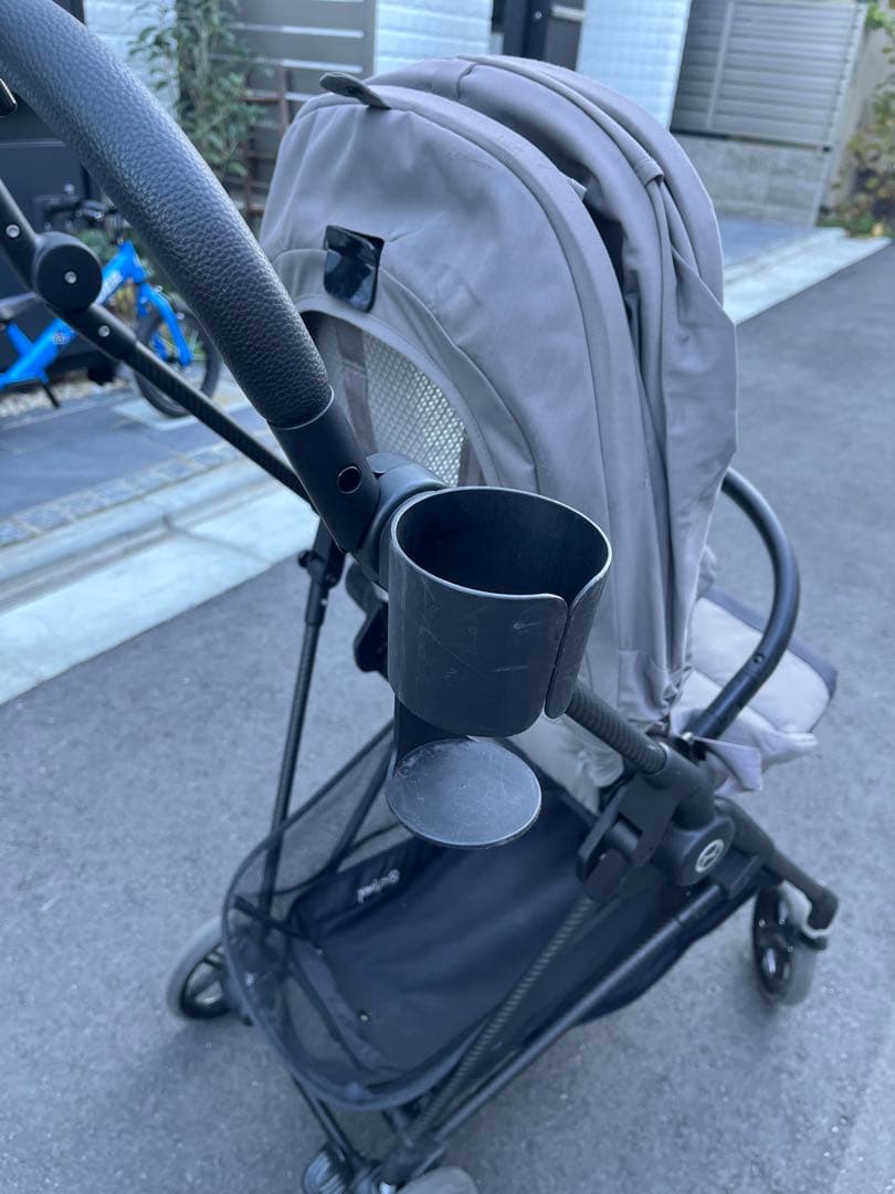 サイベックス　メリオ　カーボン　グレー ベビーカー