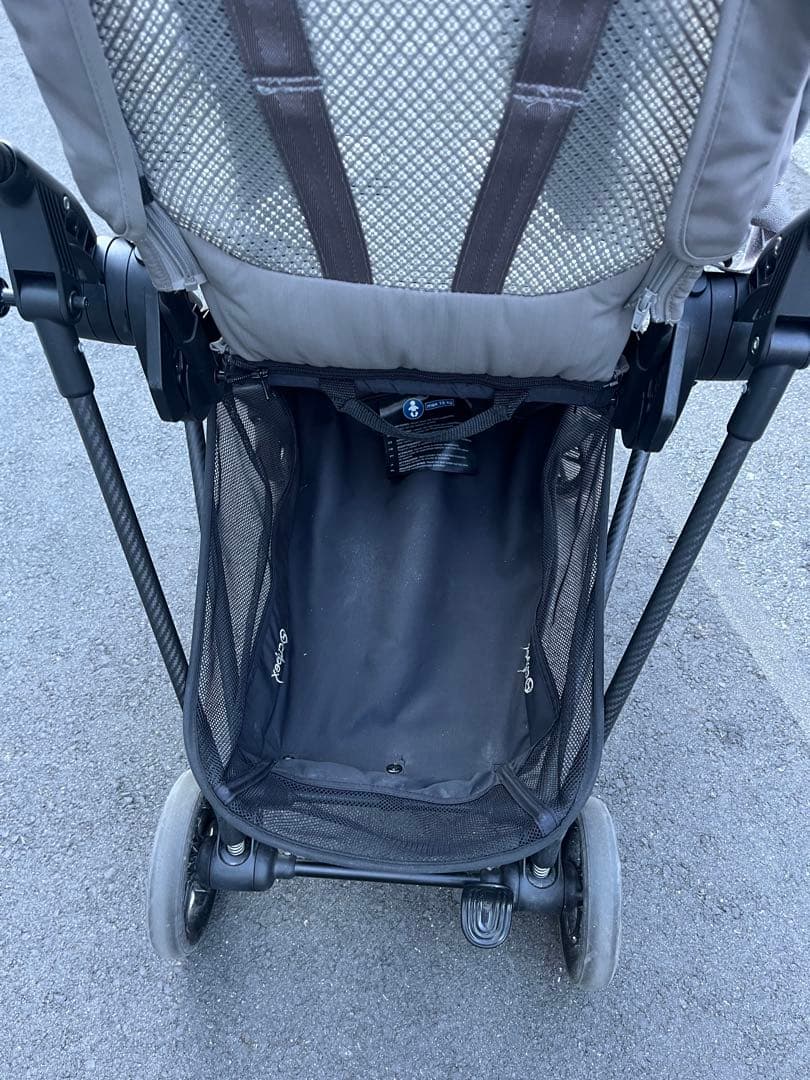 サイベックス　メリオ　カーボン　グレー ベビーカー
