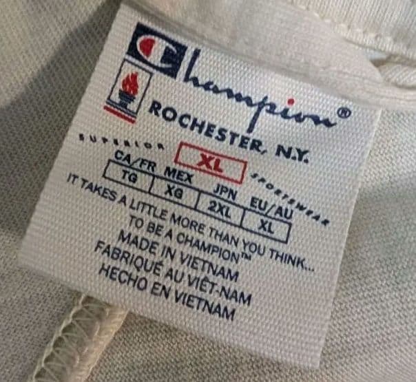 日本未発売Champion 97 XLクリームアメフト薔薇 ロンT紫筋トレGYM