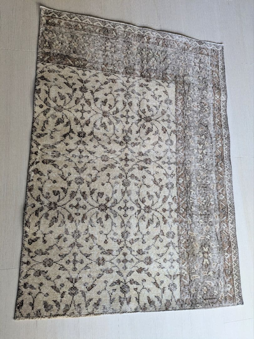 93×128 シンプルボタニカル　ベージュ×ブラウントルコヴィンテージラグ