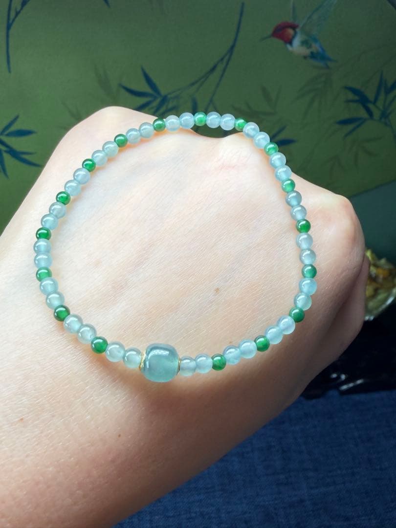 美品❣️天然本翡翠　高氷種、18k【転運】路路通双色小粒ブレスレット　鑑定書付き