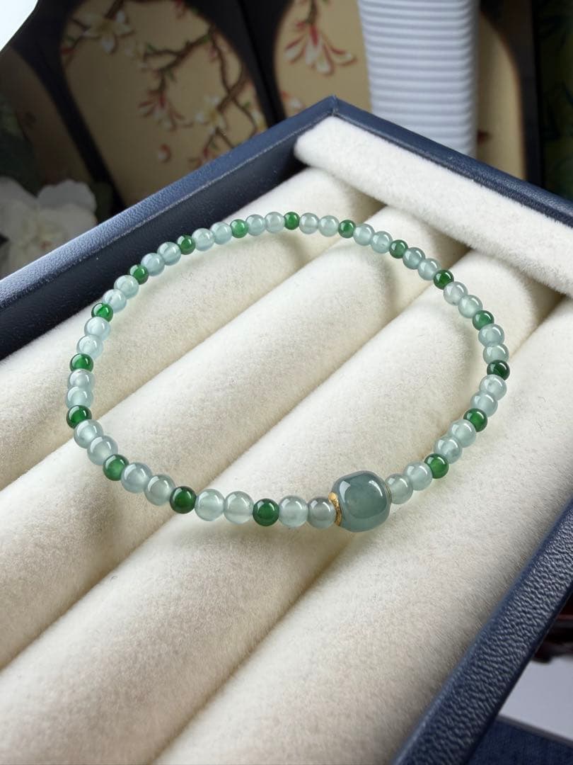 美品❣️天然本翡翠　高氷種、18k【転運】路路通双色小粒ブレスレット　鑑定書付き