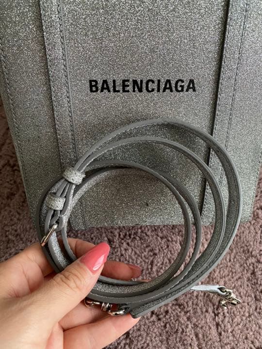 本日限定価格！バレンシアガトートバック