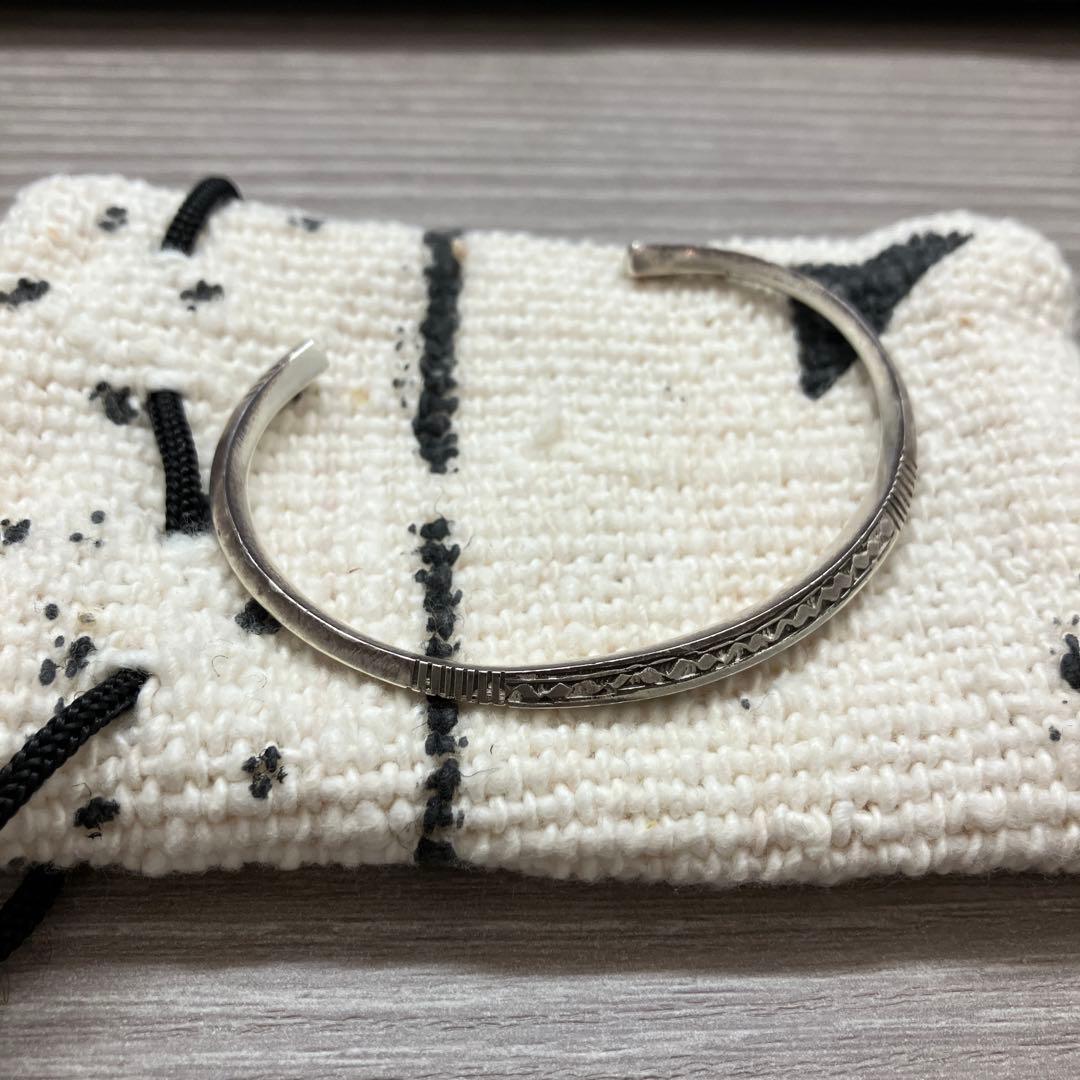 Adawatn Tuareg (アダワット トゥアレグ) Ayour バングル