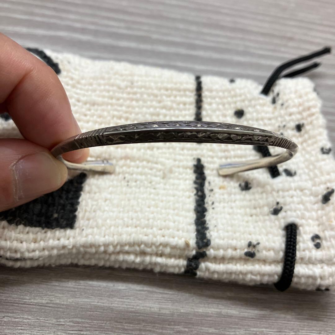 Adawatn Tuareg (アダワット トゥアレグ) Ayour バングル