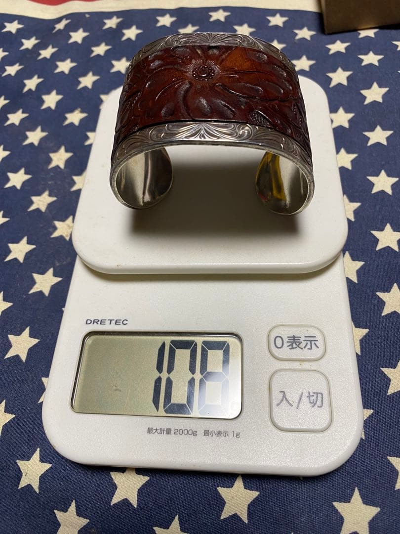 2*t様 花柄彫刻 レザー スターリングシルバーバングル(Vog t)