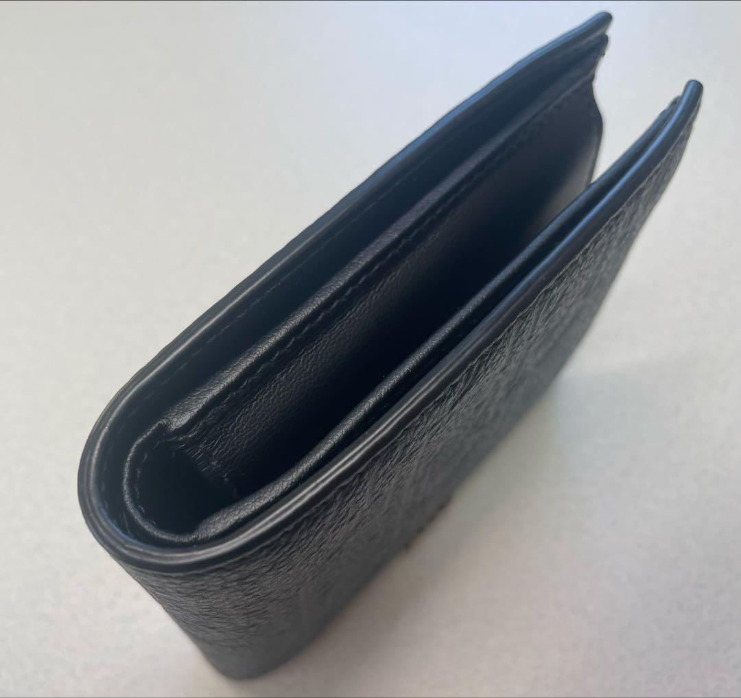 も*ん様 DIOR ディオール ロゴ型押し 二つ折り財布 ブラック【美品】